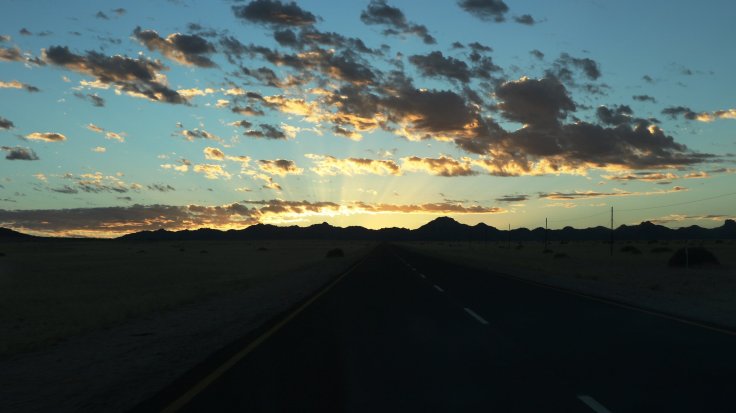  Morning light in the desert… 