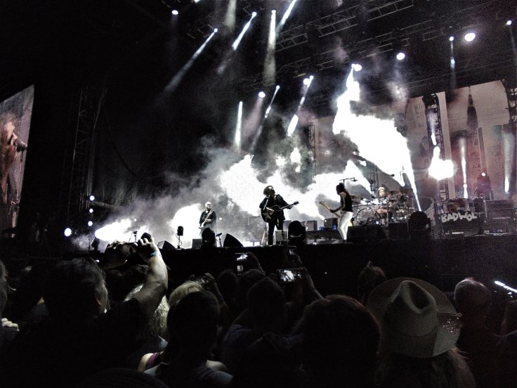   The Cure live in South Africa for the first time.  