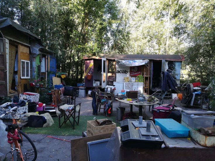  An unregulated self organizing space, here is also the basics of Home 