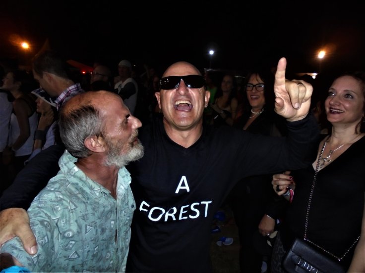   You know shits getting real when you find a guy wearing a shirt that says “A FOREST” on it  