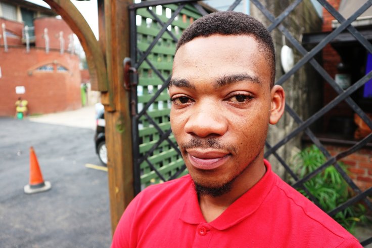  HONEST MAWIRE - AGE 23 - WAITER 